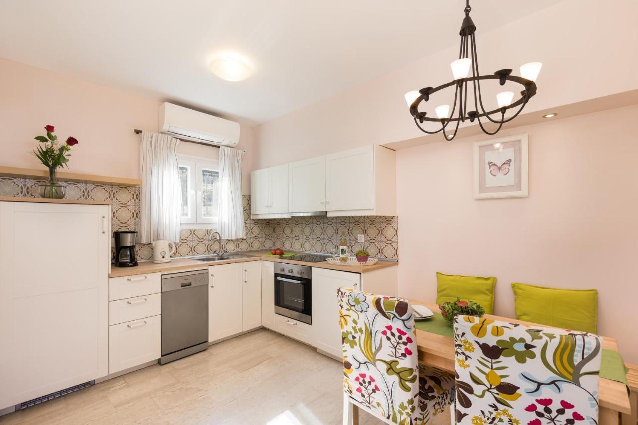 Garden Apartments Agios Stefanos Corfu Ájosz Sztéfanosz Kültér fotó